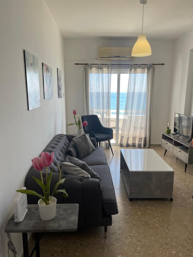 Alex Beach Apartment 51 لارنكا المظهر الخارجي الصورة